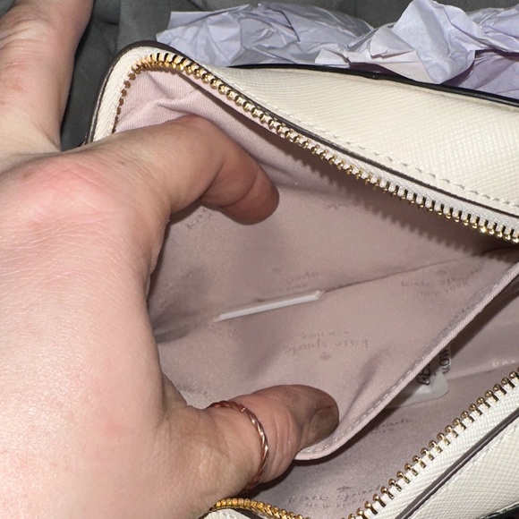 NWT Kate Spade Pink and Cream Crossbody Bag gold accents nice - Picture 5 of 8